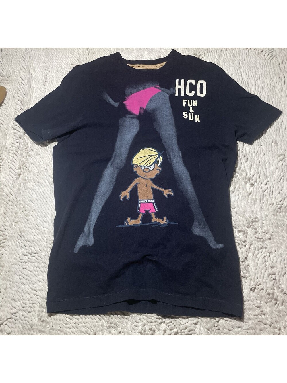 RARE Hollister California HCO Banned Humor Bikini Girl Graphic T-Shirt Size M